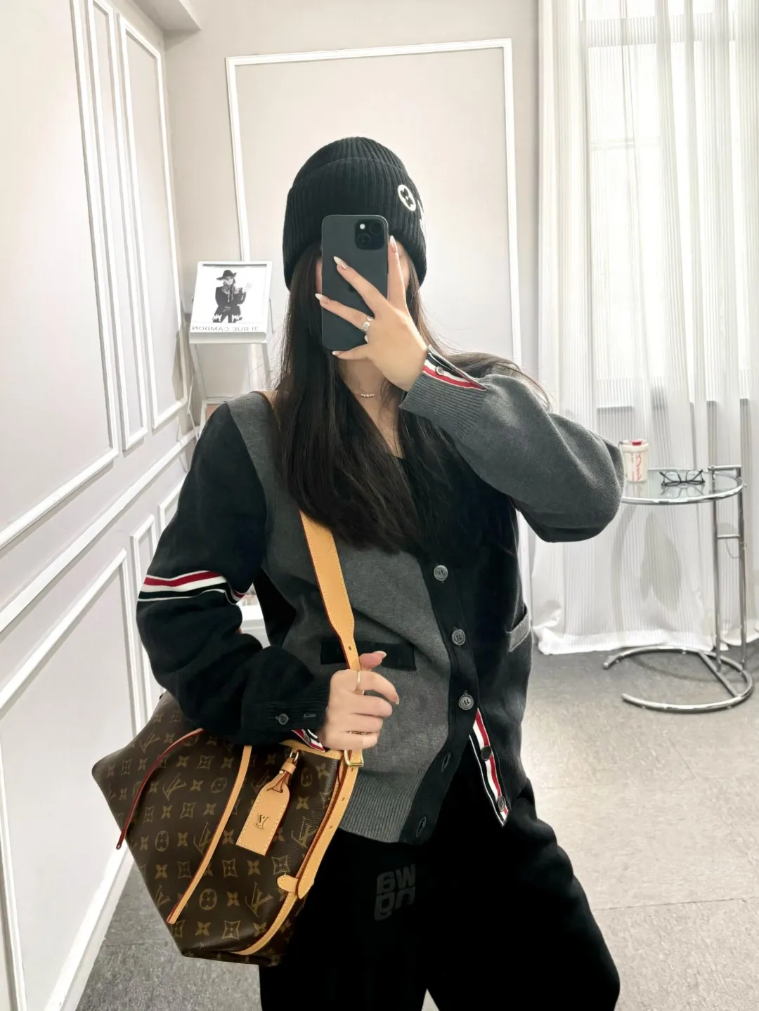 🔘『 』 🔘 𝐓𝐡𝐨𝐦 𝐁𝐫𝐨𝐰𝐧𝐞 * *